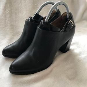 Clark’s Black Heel Booties